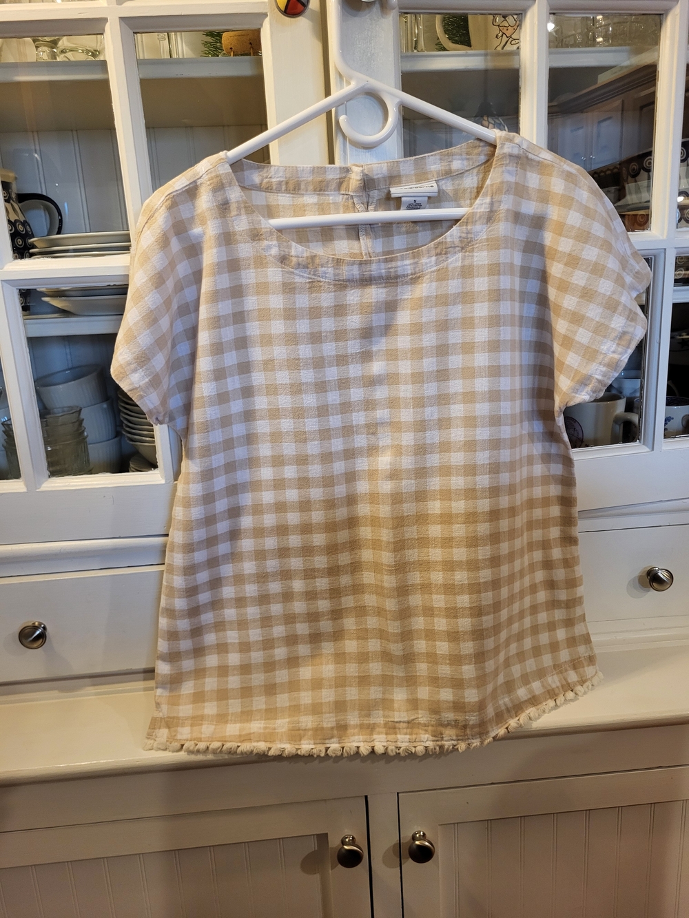 Liz Claiborne Beige and White Gingham Short Sleeve Tunic